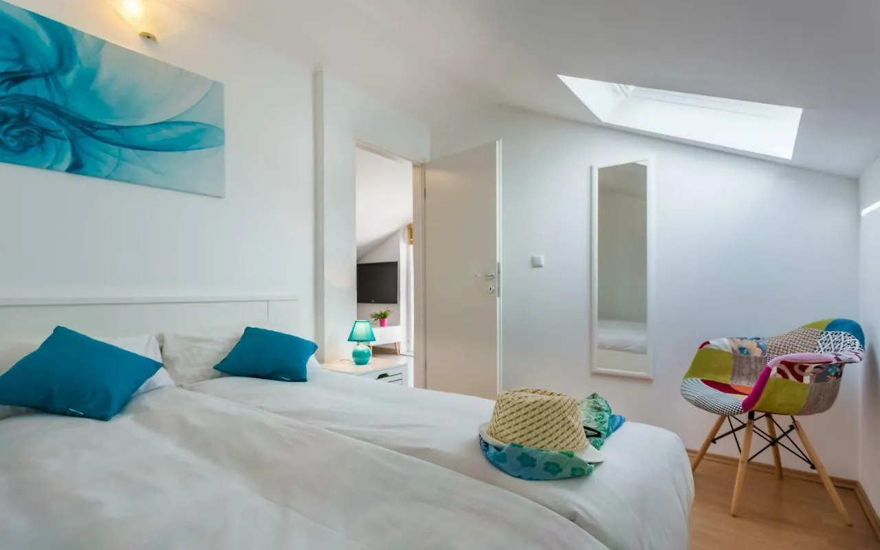 Apartment Deni Krk Town 0*,  Croatia